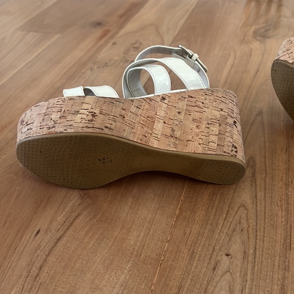 Stuart Weitzman Platform sandals size 5.5 - Picture 5 of 5